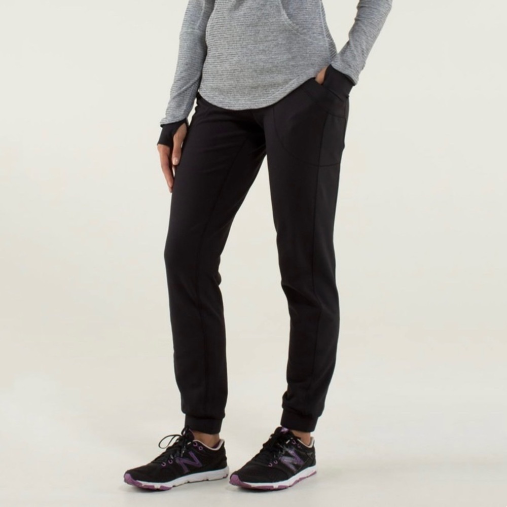 Lululemon Women's Base Runner Pant